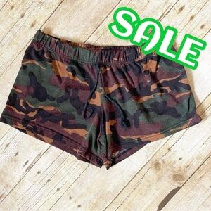 ‼️CLEARANCE SALE‼️ Women’s Camouflage Casual Lounge Shorts Size Medium